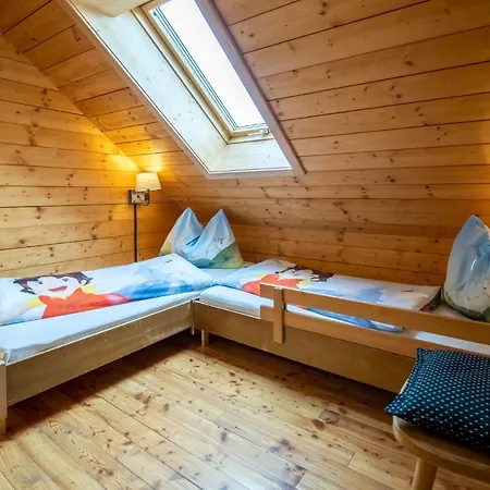 Zirbenhuette Am Falkert Auf Der Heidi-alm Hinterkoflach