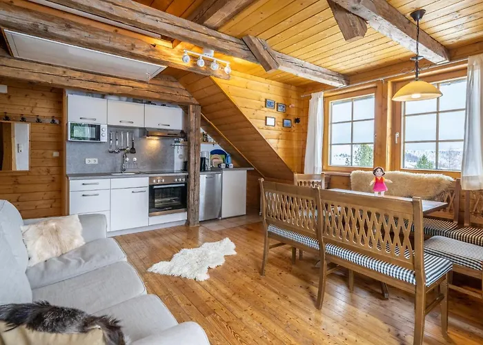 Zirbenhuette Am Falkert Auf Der Heidi-alm